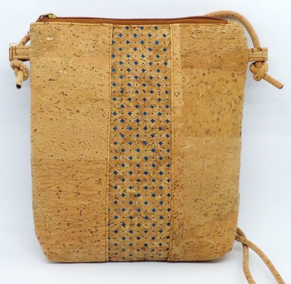 Mini Crossbody-Bag aus Kork mit ausgestanztem Muster